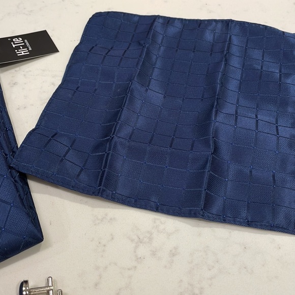 Navy Blue plaid Woven Silk Necktie for Men with Pocket Square and Cufflinks - Picture 6 of 10